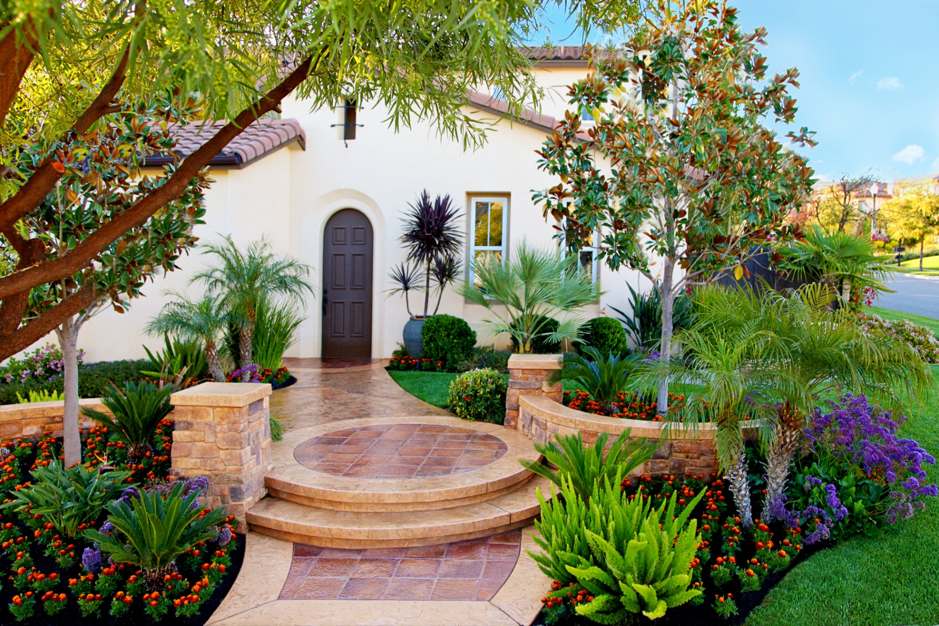 BSH Retaining Walls — natural stone terraced garden