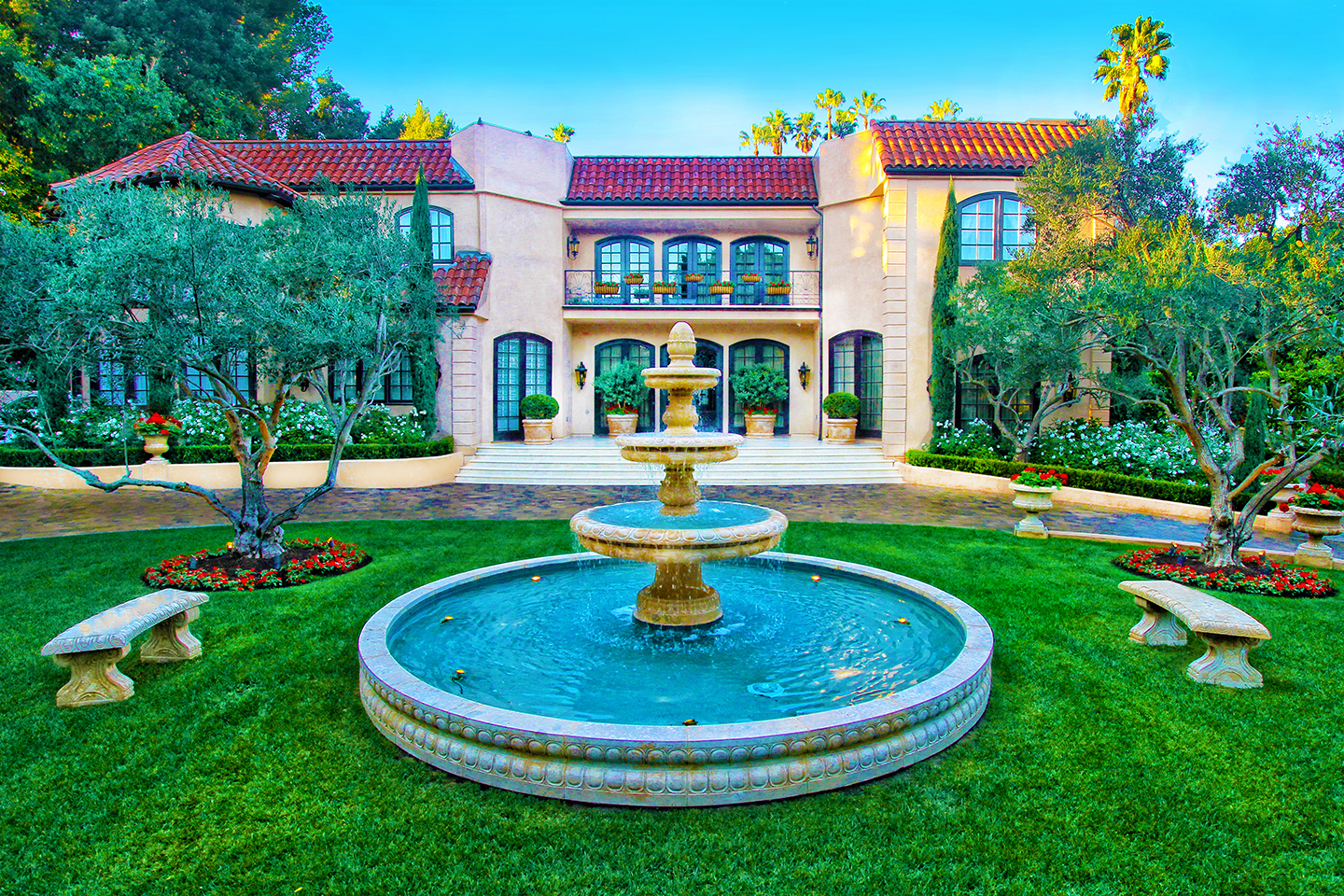 BSH Water Features — grand three-tier fountain in manicured lawn