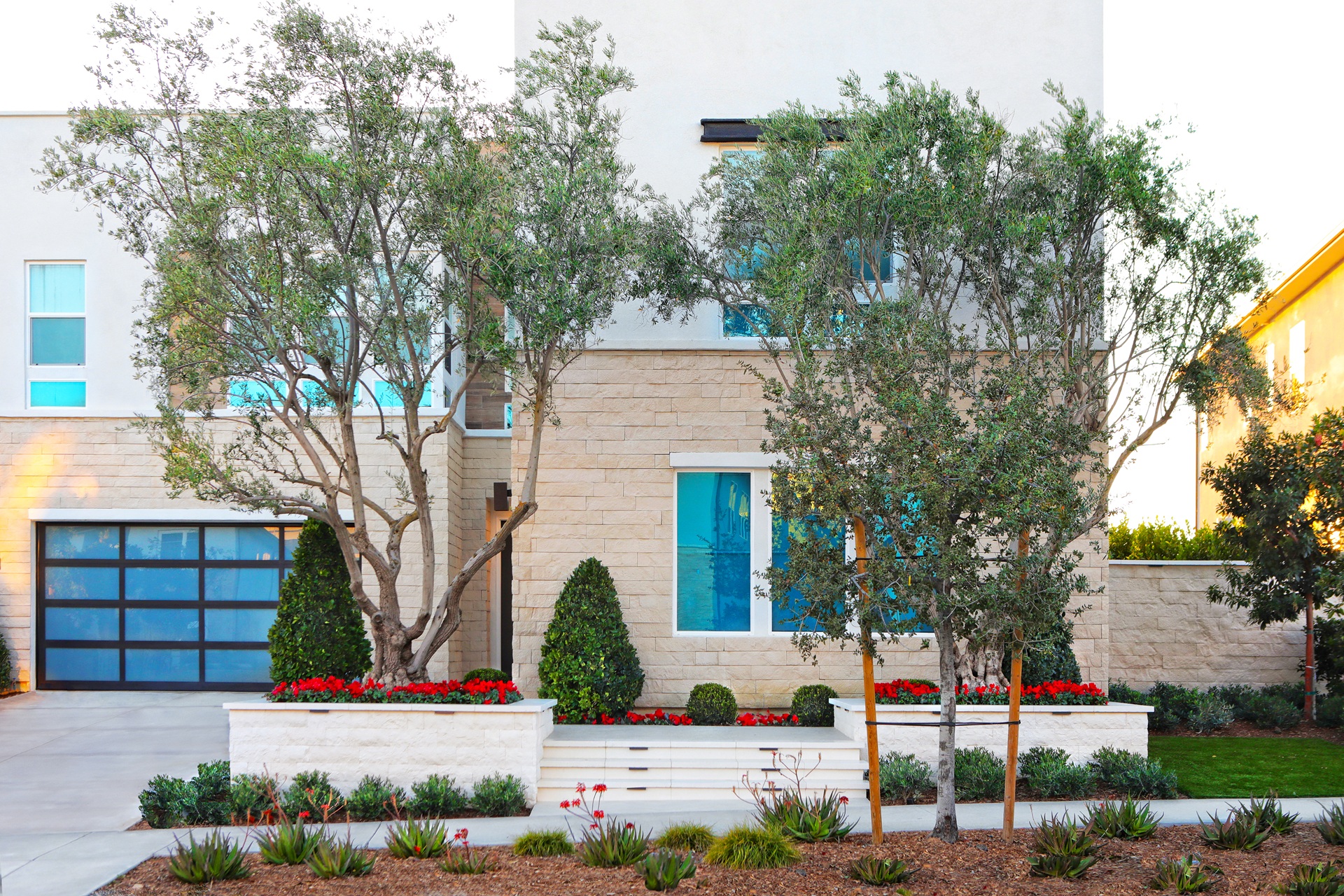 BSH Contact — beautiful landscape design in Beverly Hills